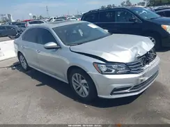 1VWBA7A31JC015482 2018 VOLKSWAGEN PASSAT
