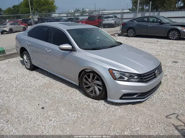 1VWBA7A31JC020021 2018 VOLKSWAGEN PASSAT - Image 1