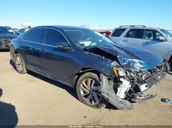 1VWBA7A31JC021623 2018 VOLKSWAGEN PASSAT