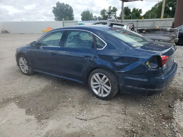 1VWBA7A32JC012588 2018 VOLKSWAGEN PASSAT - Image 2