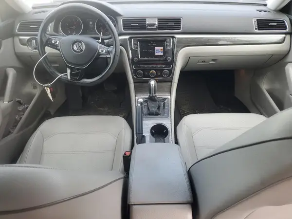 1VWBA7A32JC012588 2018 VOLKSWAGEN PASSAT - Image 8