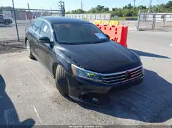 1VWBA7A32JC012879 2018 VOLKSWAGEN PASSAT