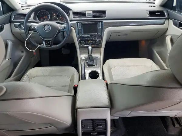 1VWBA7A32JC018021 2018 VOLKSWAGEN PASSAT - Image 8