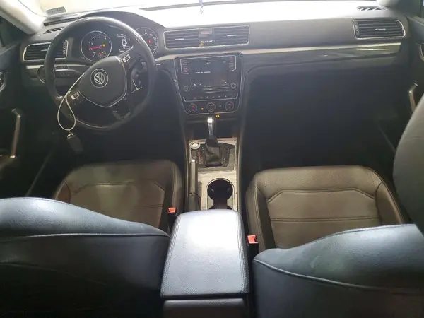 1VWBA7A32JC020965 2018 VOLKSWAGEN PASSAT - Image 8
