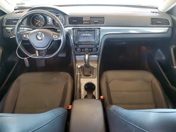 1VWBA7A32JC023445 2018 VOLKSWAGEN PASSAT - Image 8