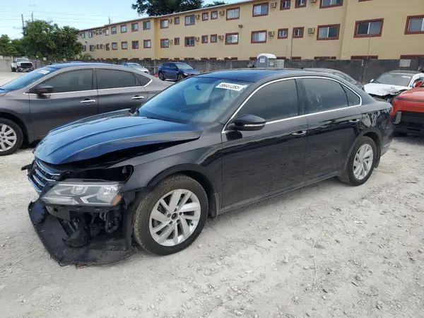 1VWBA7A32JC028354 2018 VOLKSWAGEN PASSAT - Image 1