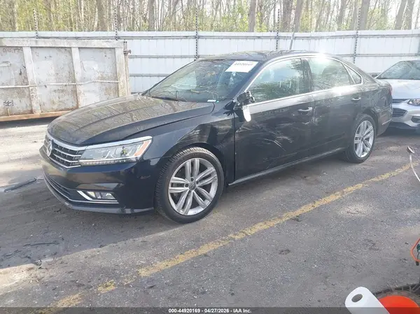 1VWBA7A32JC029262 2018 VOLKSWAGEN PASSAT - Image 2