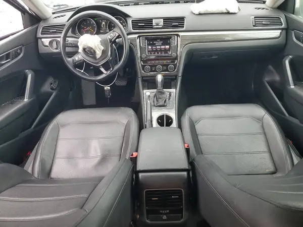 1VWBA7A32JC034736 2018 VOLKSWAGEN PASSAT - Image 8