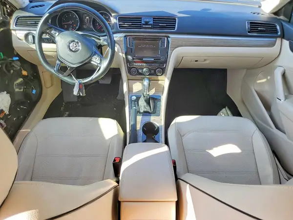 1VWBA7A32JC036079 2018 VOLKSWAGEN PASSAT - Image 8