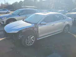 1VWBA7A32JC042318 2018 VOLKSWAGEN PASSAT