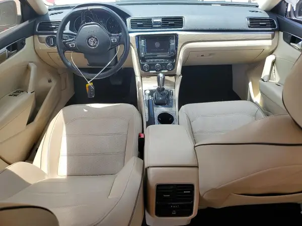 1VWBA7A32JC043226 2018 VOLKSWAGEN PASSAT - Image 8