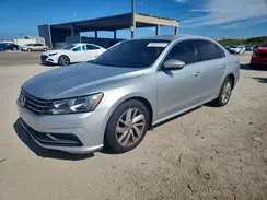 1VWBA7A32JC043775 2018 VOLKSWAGEN PASSAT