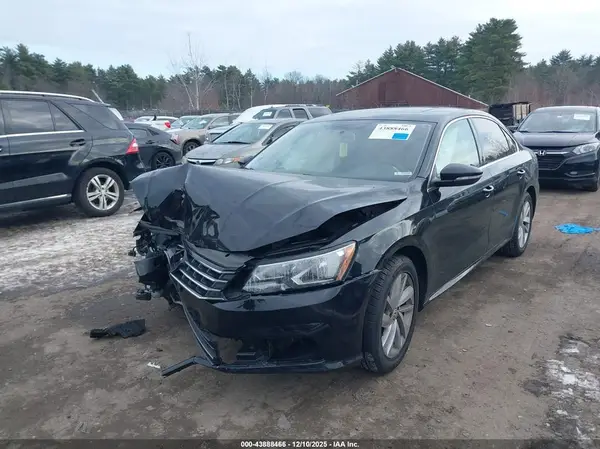 1VWBA7A32JC044022 2018 VOLKSWAGEN PASSAT - Image 2