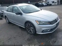 1VWBA7A32JC044389 2018 VOLKSWAGEN PASSAT