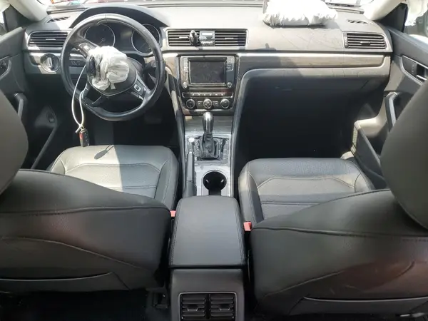 1VWBA7A32JC051312 2018 VOLKSWAGEN PASSAT - Image 8