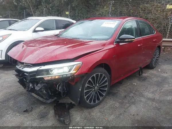 1VWBA7A32NC010247 2022 VOLKSWAGEN PASSAT - Image 2
