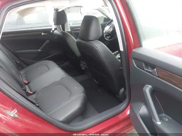 1VWBA7A32NC010247 2022 VOLKSWAGEN PASSAT - Image 8