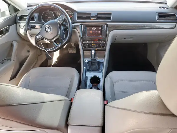 1VWBA7A33JC009036 2018 VOLKSWAGEN PASSAT - Image 8