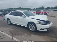1VWBA7A33JC011479 2018 VOLKSWAGEN PASSAT