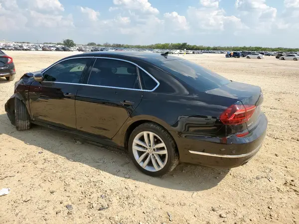 1VWBA7A33JC012759 2018 VOLKSWAGEN PASSAT - Image 2