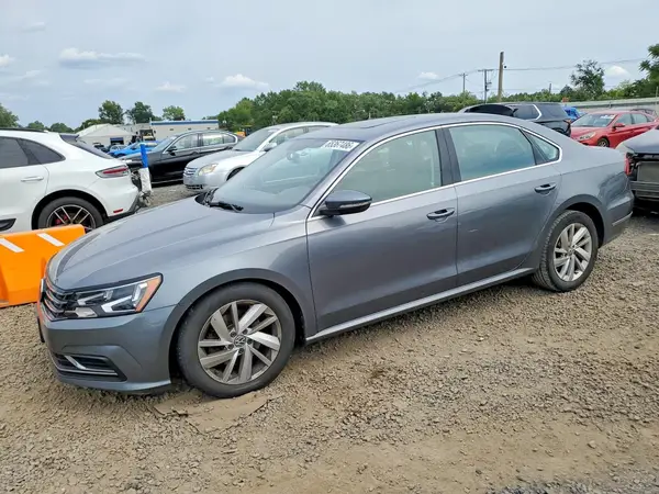 1VWBA7A33JC021641 2018 VOLKSWAGEN PASSAT - Image 1