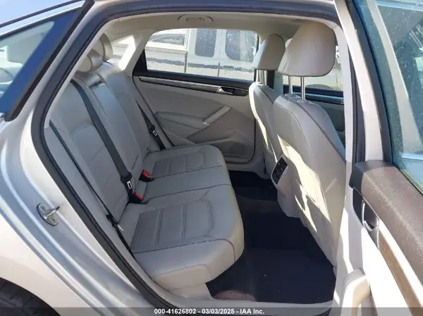 1VWBA7A33JC026032 2018 VOLKSWAGEN PASSAT - Image 8