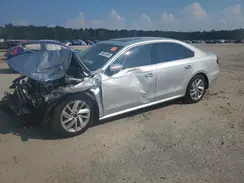 1VWBA7A33JC027195 2018 VOLKSWAGEN PASSAT