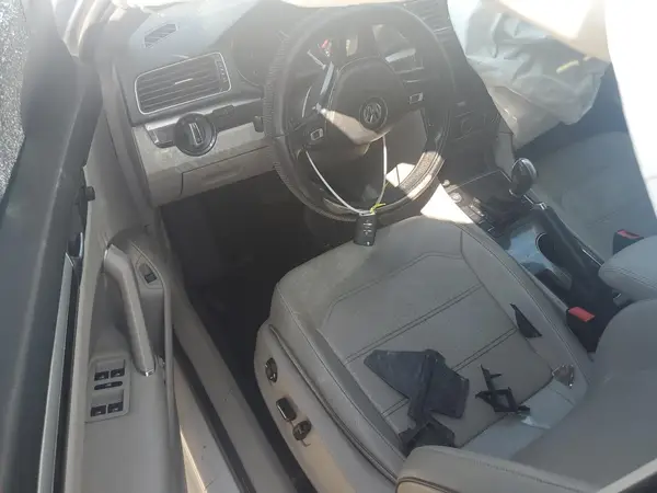 1VWBA7A33JC027195 2018 VOLKSWAGEN PASSAT - Image 8