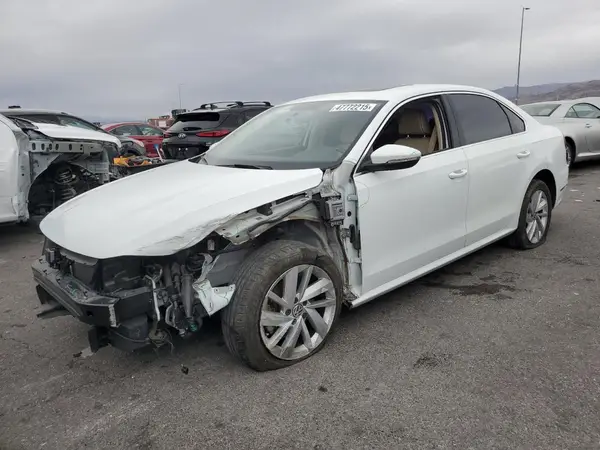 1VWBA7A33JC029089 2018 VOLKSWAGEN PASSAT - Image 1