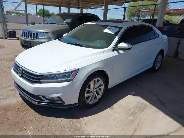 1VWBA7A33JC031022 2018 VOLKSWAGEN PASSAT - Image 2