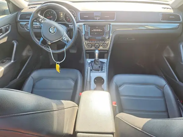 1VWBA7A33JC034051 2018 VOLKSWAGEN PASSAT - Image 8