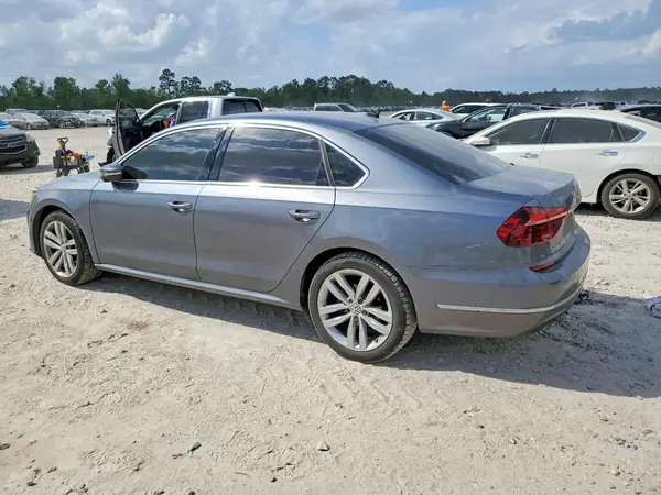 1VWBA7A34JC007294 2018 VOLKSWAGEN PASSAT - Image 2