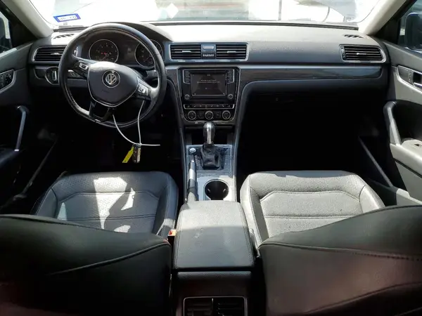 1VWBA7A34JC007294 2018 VOLKSWAGEN PASSAT - Image 8