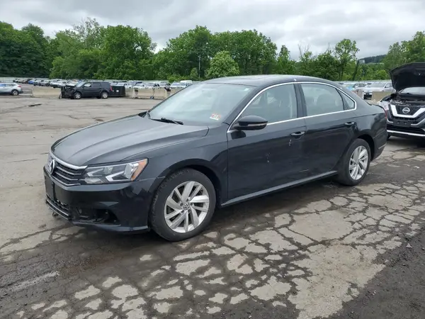 1VWBA7A34JC008039 2018 VOLKSWAGEN PASSAT - Image 1