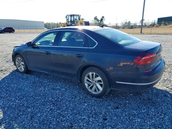 1VWBA7A34JC008526 2018 VOLKSWAGEN PASSAT - Image 2