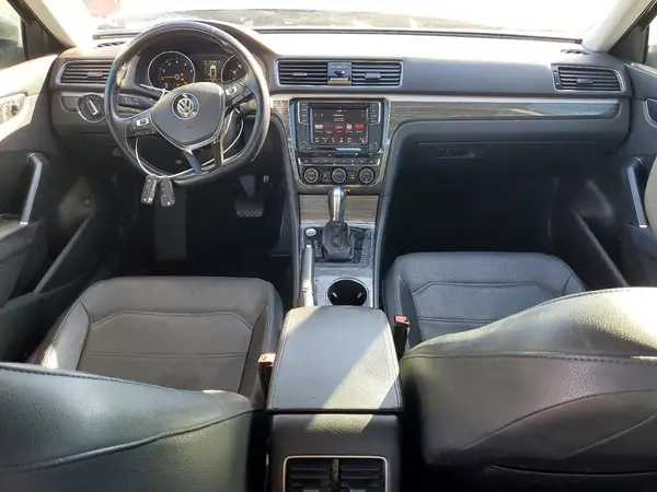 1VWBA7A34JC008526 2018 VOLKSWAGEN PASSAT - Image 8