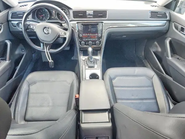 1VWBA7A34JC013144 2018 VOLKSWAGEN PASSAT - Image 8