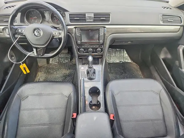 1VWBA7A34JC017405 2018 VOLKSWAGEN PASSAT - Image 8