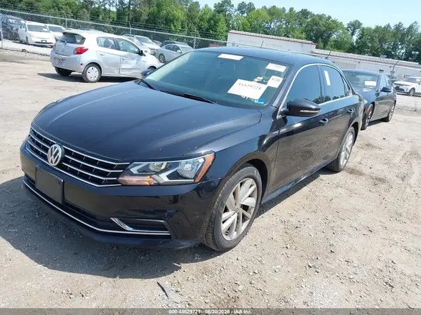 1VWBA7A34JC022832 2018 VOLKSWAGEN PASSAT - Image 2