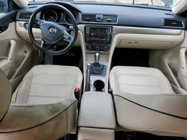 1VWBA7A34JC025889 2018 VOLKSWAGEN PASSAT - Image 8