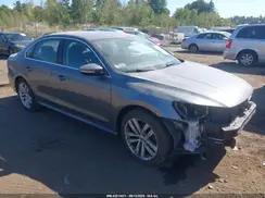 1VWBA7A34JC032034 2018 VOLKSWAGEN PASSAT