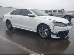 1VWBA7A34JC036181 2018 VOLKSWAGEN PASSAT