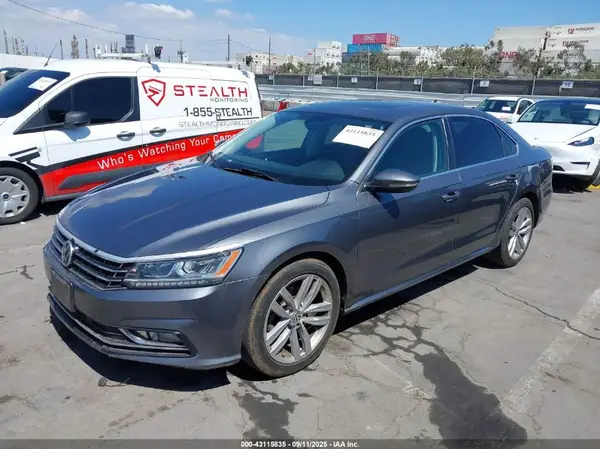 1VWBA7A34JC040943 2018 VOLKSWAGEN PASSAT - Image 2