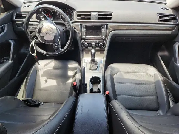 1VWBA7A34JC043342 2018 VOLKSWAGEN PASSAT - Image 8