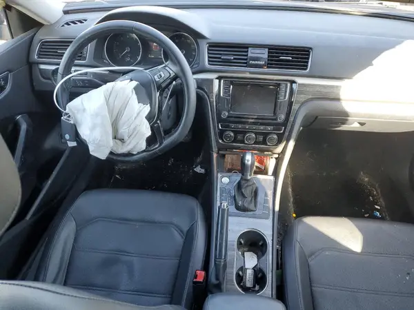 1VWBA7A35JC002038 2018 VOLKSWAGEN PASSAT - Image 8