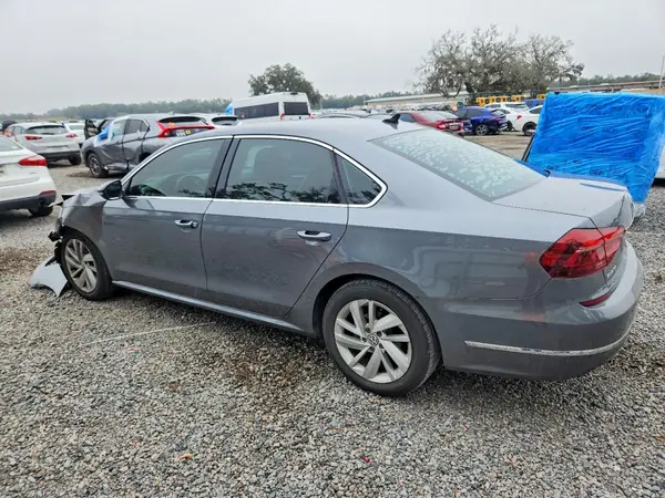 1VWBA7A35JC002217 2018 VOLKSWAGEN PASSAT - Image 2