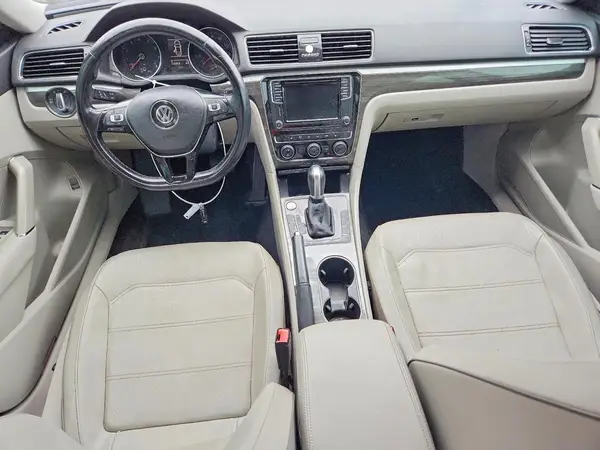 1VWBA7A35JC002217 2018 VOLKSWAGEN PASSAT - Image 8