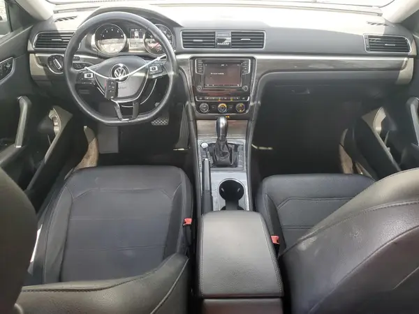 1VWBA7A35JC003478 2018 VOLKSWAGEN PASSAT - Image 8