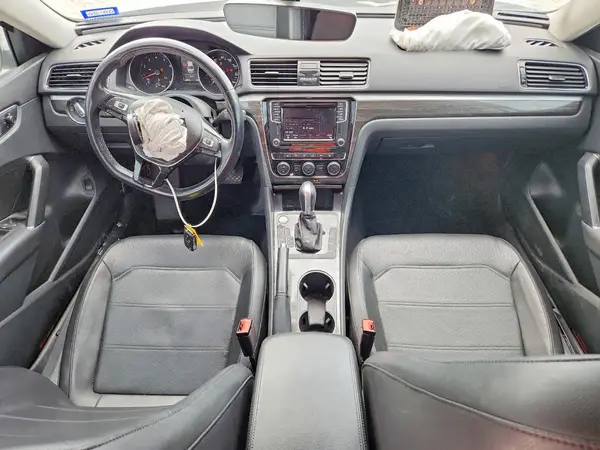 1VWBA7A35JC008101 2018 VOLKSWAGEN PASSAT - Image 8