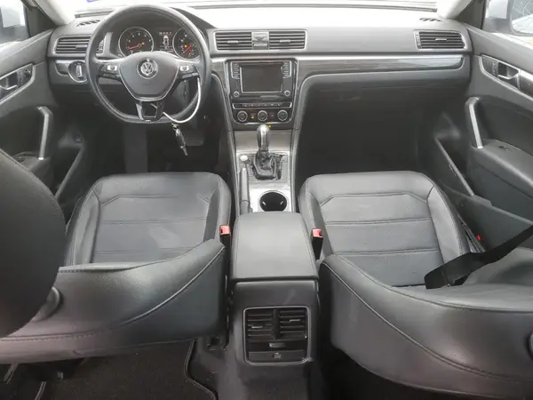 1VWBA7A35JC011001 2018 VOLKSWAGEN PASSAT - Image 8